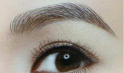 紋眼線眼睛腫了怎么辦