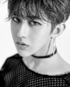 偶像練習生蔡徐坤整容了？舊照大變臉