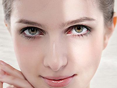 開眼角價位是多少？會不會留下疤痕？