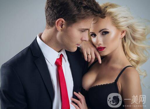 美國曼托假體隆胸價格一般是多少？