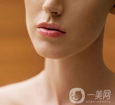 墊下巴什么材料好？哪種材料比較好？