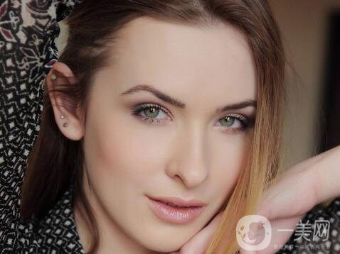 歪鼻矯正大概多少錢(qián) 歪鼻矯正價(jià)格