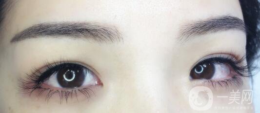 洗眼線(xiàn)較好的方法 怎么洗眼線(xiàn)*果好
