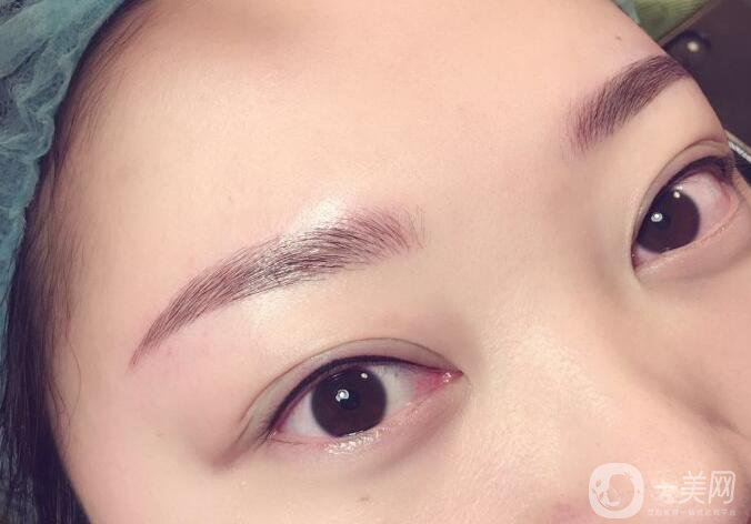 洗眼線多久能恢復(fù)  洗眼線幾天能好