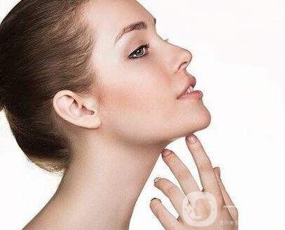 雙下巴抽脂多少錢 雙下巴抽脂價(jià)格