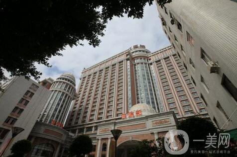 南方醫(yī)科大學(xué)珠江醫(yī)院整形美容外科醫(yī)生及價格表一覽！