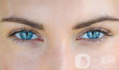 割雙眼皮術后的疤痕增生會消失嗎
