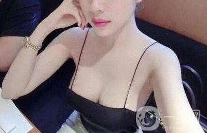 自體脂肪隆胸可以維持多久？