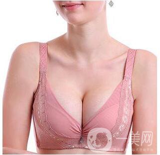 副乳疼痛有硬塊怎么辦？