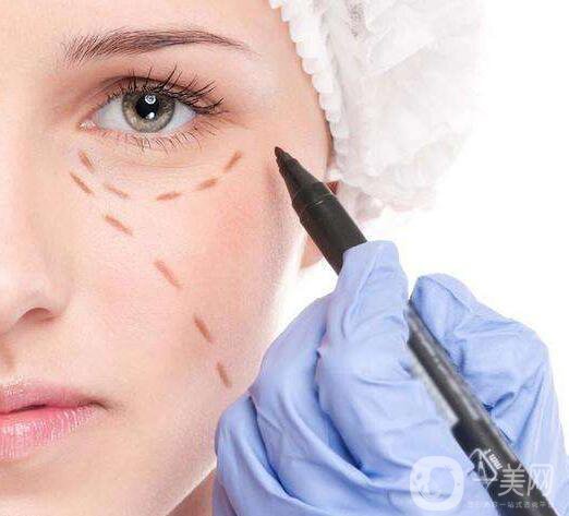 玻尿酸去黑眼圈,術(shù)前準(zhǔn)備