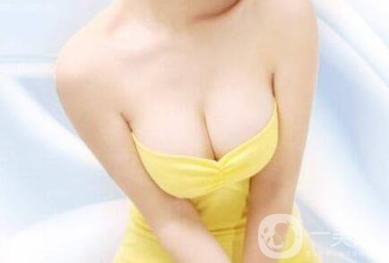 做假體隆胸好不好？