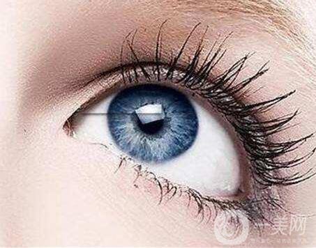 割雙眼皮變化大嗎？