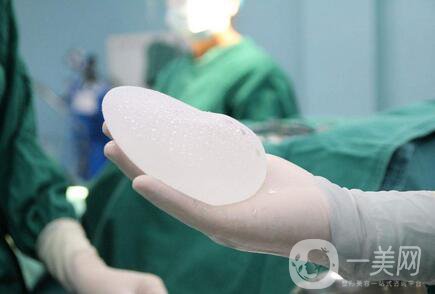 假體豐胸能大多少錢？