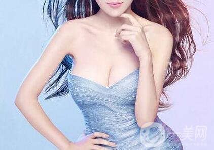 注射脂肪豐胸危險(xiǎn)嗎？