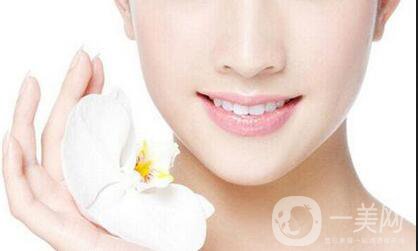 膨體墊下巴有沒(méi)有后遺癥？有些什么后遺癥