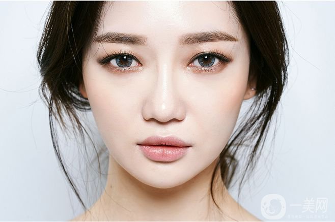 割雙眼皮后多久傷口可以沾水