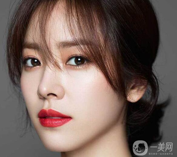 耳軟骨隆鼻手術(shù)要多少錢？