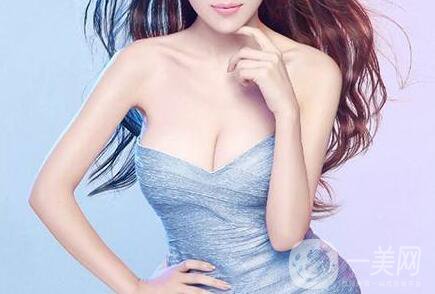 假體隆胸的恢復(fù)時(shí)間是多久？