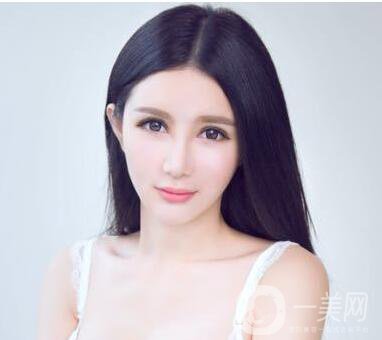 駝峰鼻影響美貌 駝峰鼻矯正術(shù)的價(jià)格是多少？