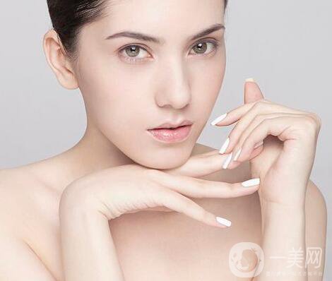 想擁有精致下巴 手術(shù)墊下巴要多少錢？