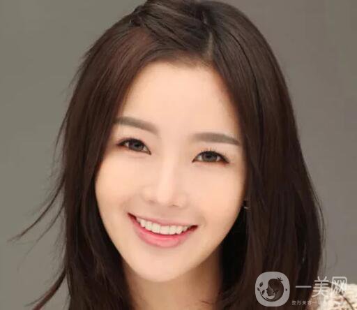 駝峰鼻矯正價(jià)錢是多少呢？