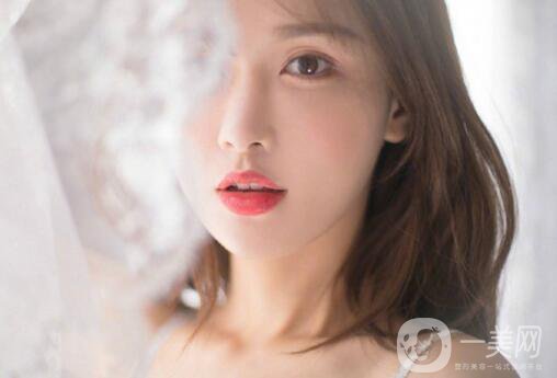 為什么網(wǎng)紅整容臉不再是大家追捧的對(duì)象？ 