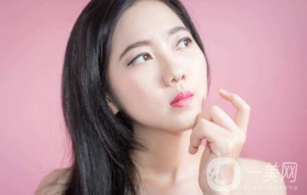 割雙眼皮的方法有哪些 什么時(shí)候消腫