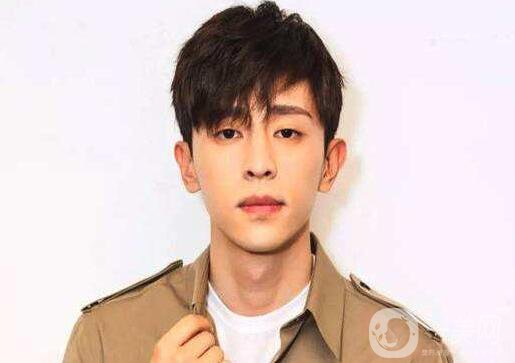 金瀚回應(yīng)丑帥男星，沒(méi)有整容的朱一龍也上榜了