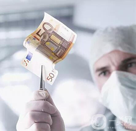 在選擇整形外科醫(yī)生時要避免哪些常見的錯誤？