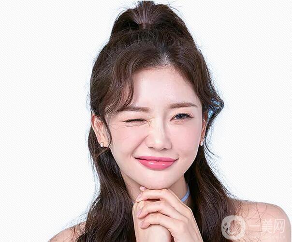 除皺用手術(shù)方式好還是微整好？他們的優(yōu)缺點(diǎn)有哪些？