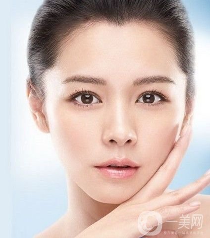 深圳雙下巴吸脂價格是多少？和其他部位吸脂價格有區(qū)別嗎？