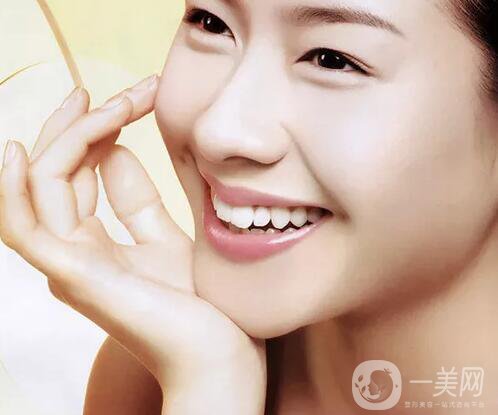 深圳雙下巴吸脂價格是多少？和其他部位吸脂價格有區(qū)別嗎？