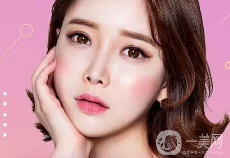 北京割雙眼皮手術(shù)多少錢？都有哪些手術(shù)方式呢？