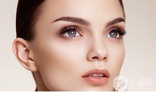 沃斯堡眼瞼手術(shù)怎么樣 有風(fēng)險(xiǎn)嗎？