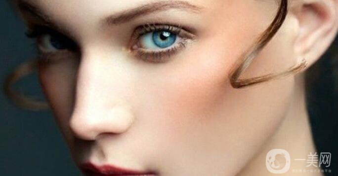 北京處雙眼皮修復(fù)怎么樣 價格是多少？