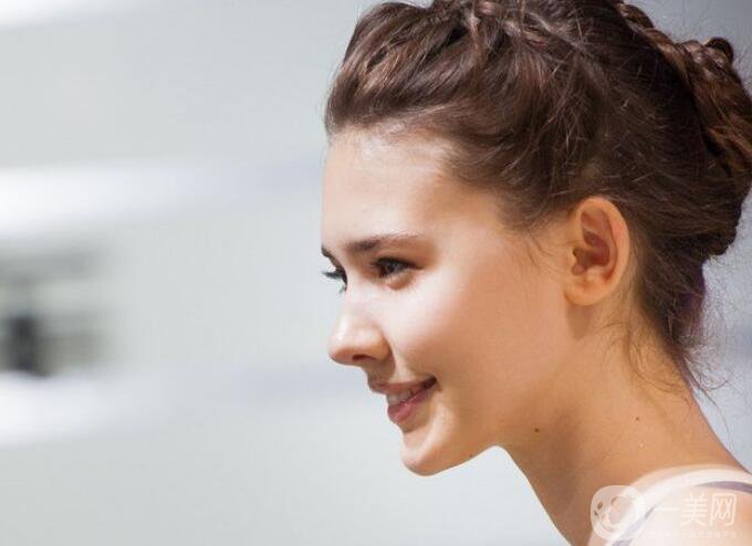 鼻子不好看 整形醫(yī)生告訴你該怎么辦？