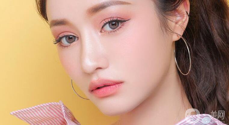 硅膠隆鼻*果究竟如何 好不好？