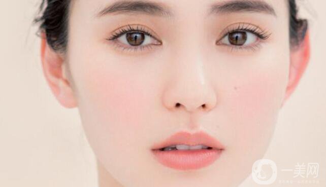 硅膠隆鼻的優(yōu)點到底是什么呢？