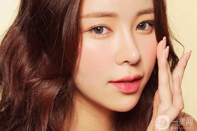 打了蘋(píng)果肌硬塊多久消 術(shù)后需要注意什么