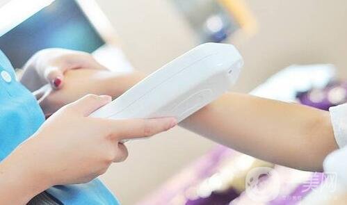 冰點(diǎn)脫毛能維持幾年,冰點(diǎn)脫毛注意哪些問題