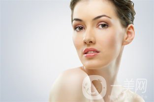 打*和玻尿酸可以讓你前所未有的年輕