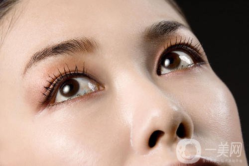 眼部拉皮要多久恢復(fù) 恢復(fù)時間是多久