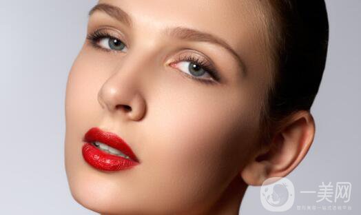 修復(fù)雙眼皮恢復(fù)快嗎？要多久？