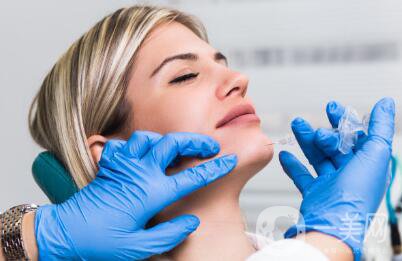 玻尿酸注射下巴位置一般是哪里？