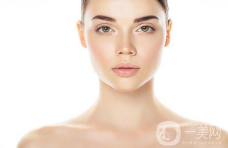 自體脂肪墊下巴費(fèi)用一般是多少？