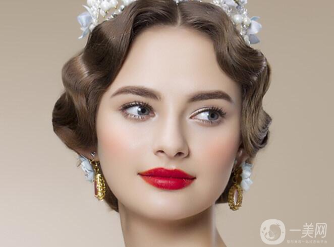 大方臉適合墊下巴嗎 填充下巴后如何護(hù)理