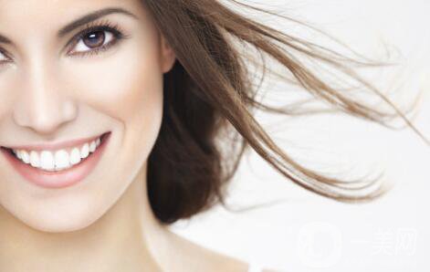 自體脂肪豐唇多少錢?需要做幾次?