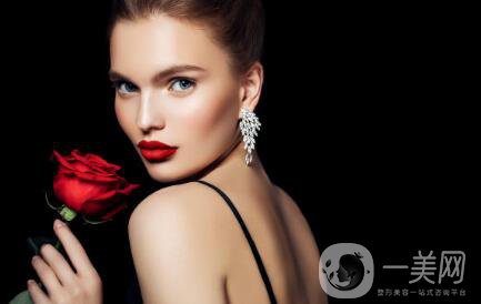 自體脂肪填充豐下巴如何？優(yōu)勢有哪些？