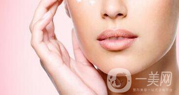 雙下巴抽脂術(shù)