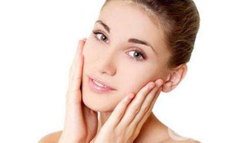 硅膠墊下巴價格 硅膠下巴可以*的嗎